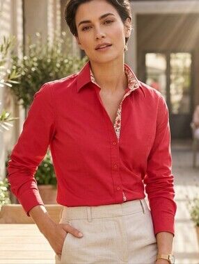 Red Long-Sleeve Cotton Shirt - Women's Classic Button-Down Sz M